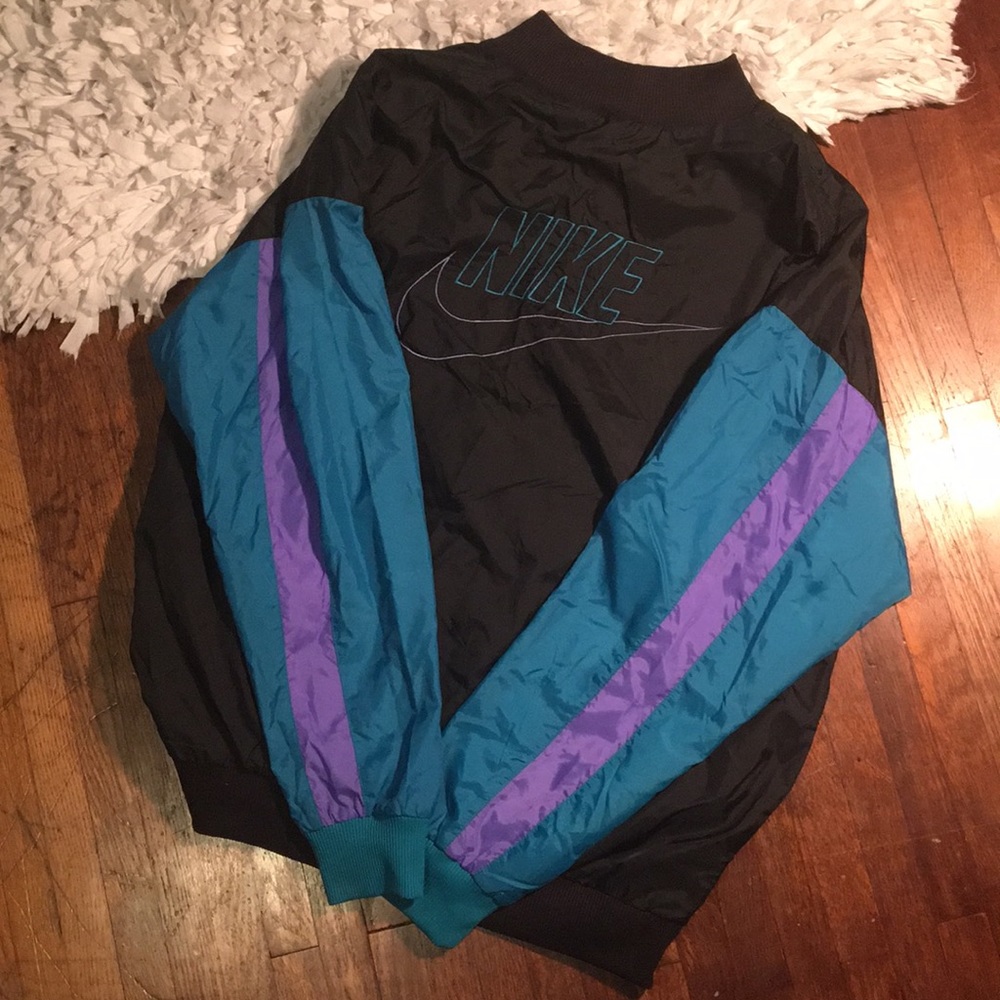 NIKE vintage windbreaker sweater